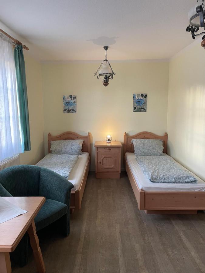 Landgasthof - Braukeller - Fattigau Oberkotzau Екстериор снимка