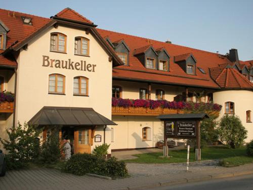 Landgasthof - Braukeller - Fattigau Oberkotzau Екстериор снимка